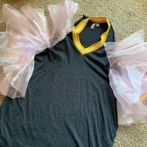 Fancy tee